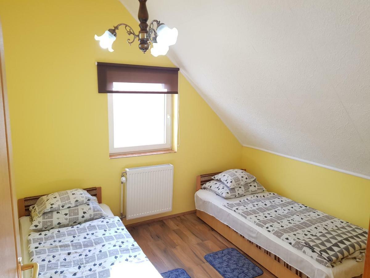 Deak Vendeghaz Apartman Hotel Hajdúszoboszló Zewnętrze zdjęcie