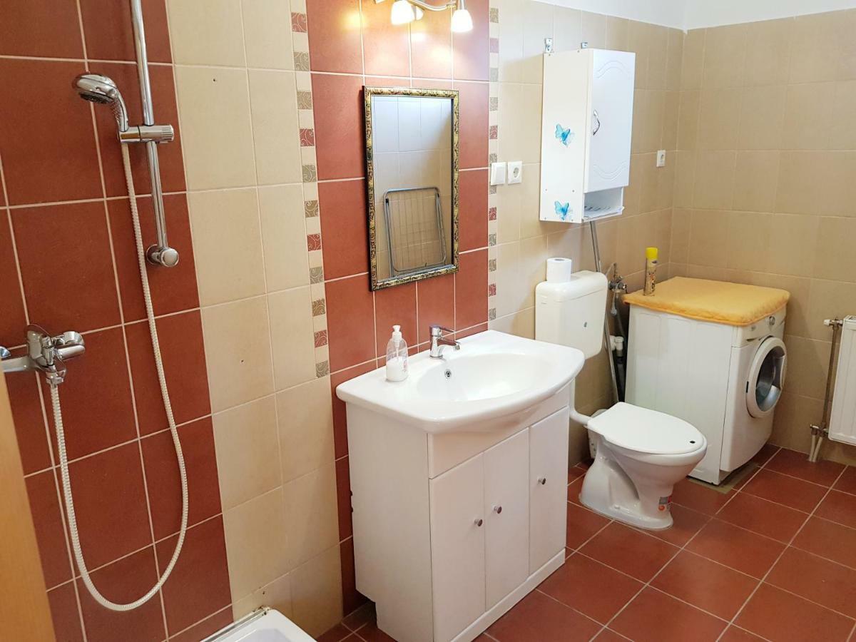 Deak Vendeghaz Apartman Hotel Hajdúszoboszló Zewnętrze zdjęcie